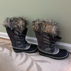 Sorel Joan of Arctic Gray Winter Boot NWOT Size 7